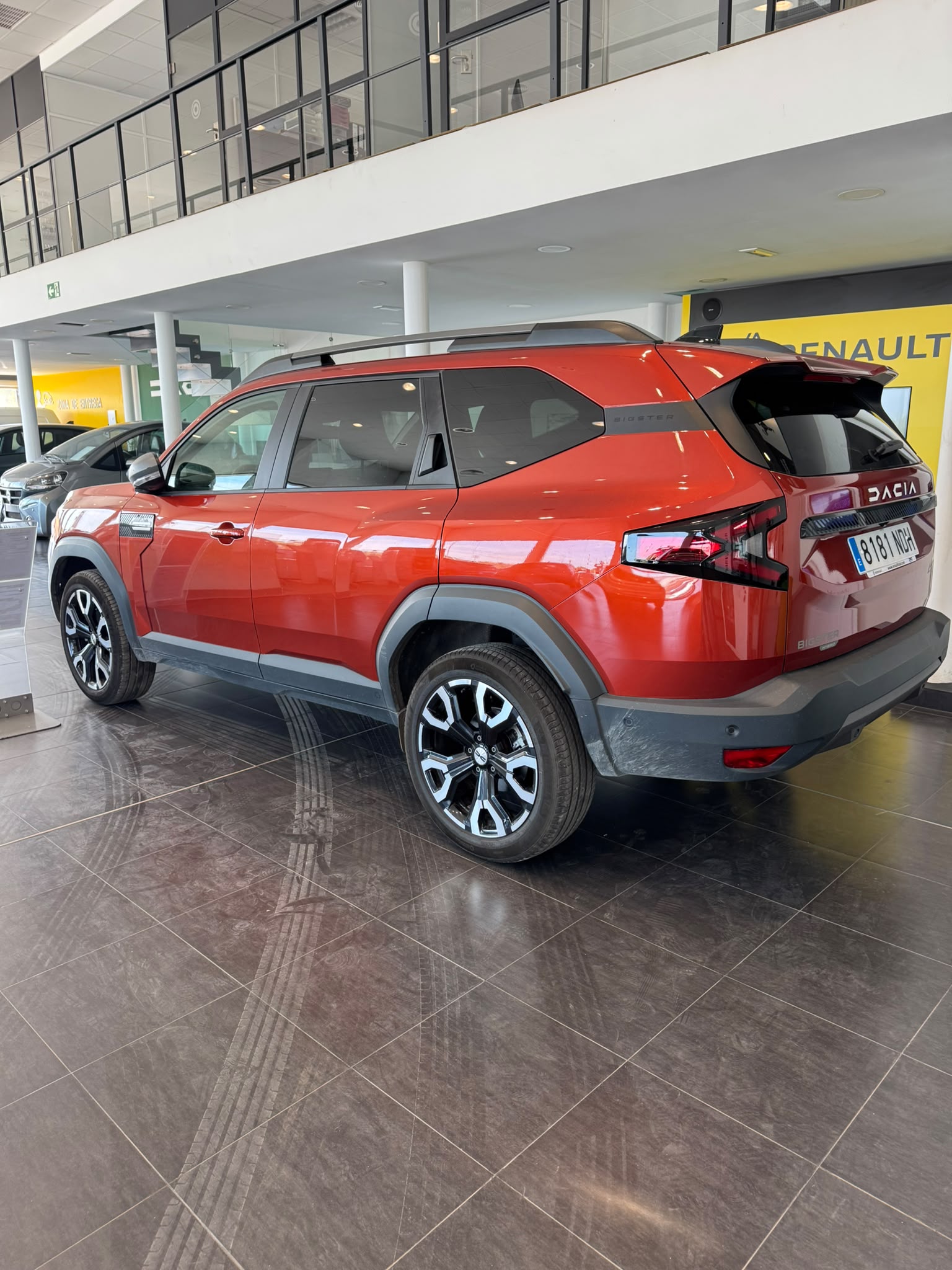 Dacia BIGSTER JOURNEY 4X2 miniatura 5